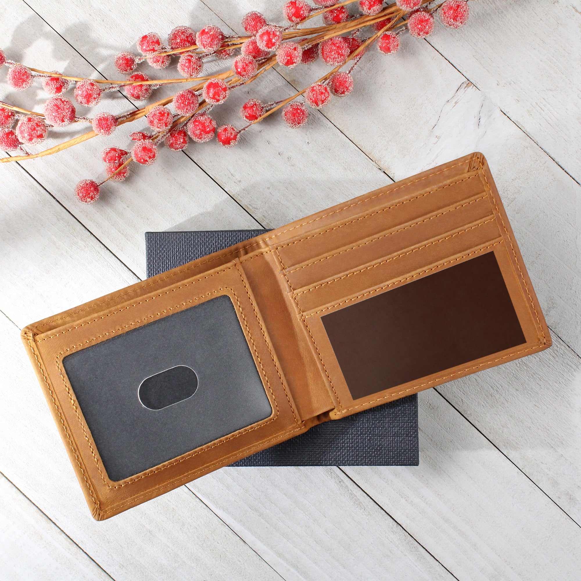 To My Dad Engraved Leather Wallet - Keepsake Gift for Father